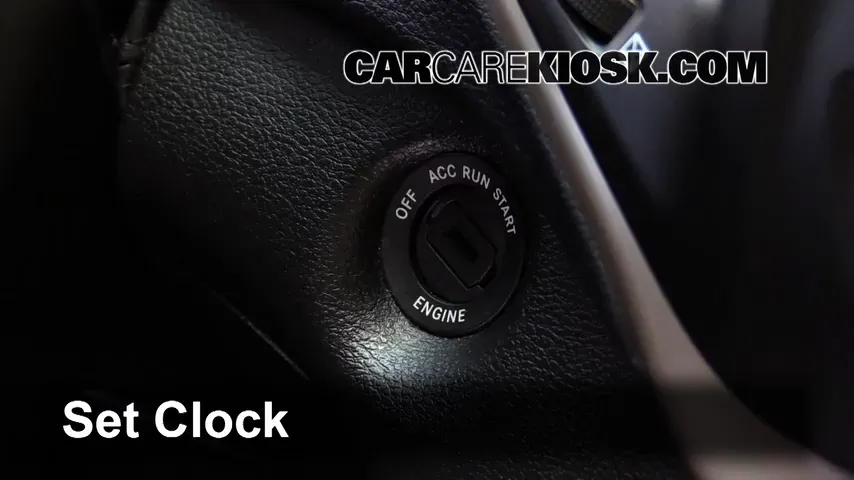 2015 Jeep Cherokee Latitude 2.4L 4 Cyl. Clock